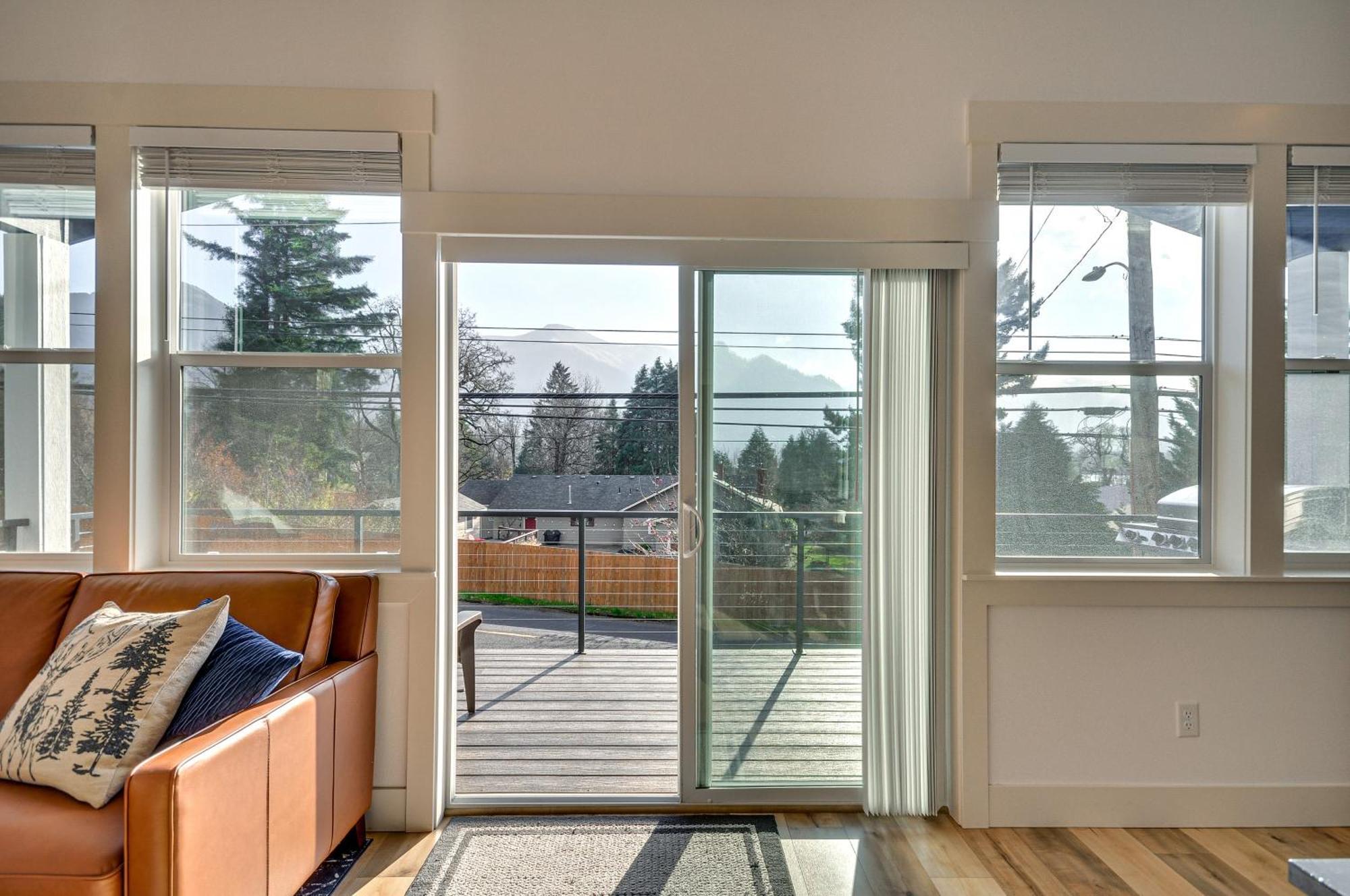 Stunning Stevenson Retreat With Mountain Views! Villa Buitenkant foto